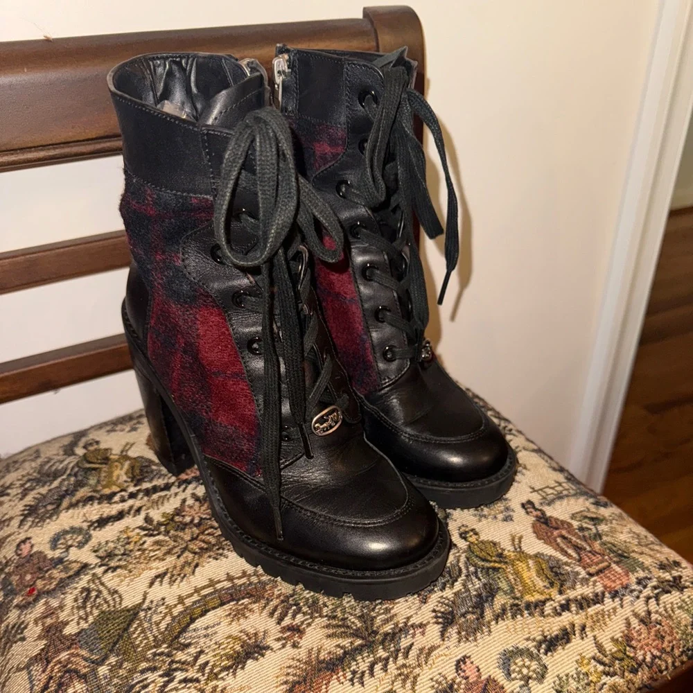 Coach Hartley Plaid Lace-Up Booties Black Leather & Red Wool Ankle Boots 7B